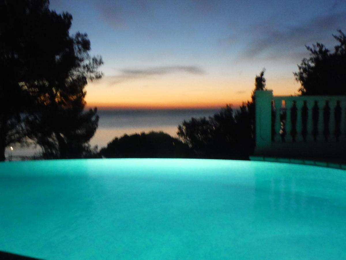 Hotel Lou Trelus Sainte-Maxime Zewnętrze zdjęcie